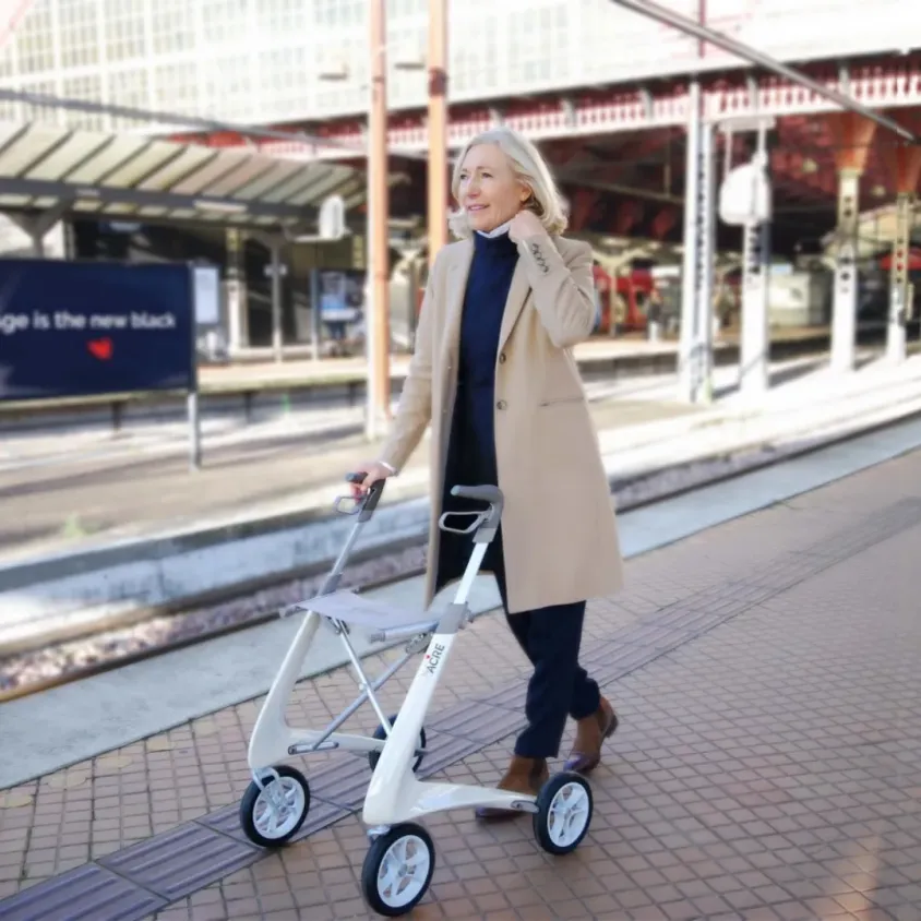Rollator Carbon Ultralight byACRE | Déambulateur Carbone 4,8kg
