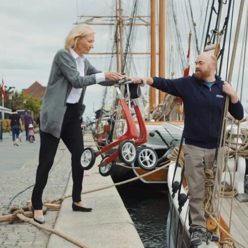 Rollator Carbon Ultralight byACRE | Déambulateur Carbone 4,8kg