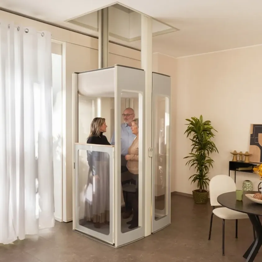 Ascenseur de Maison PMR Fauteuil Roulant | Stannah Uplifts S3