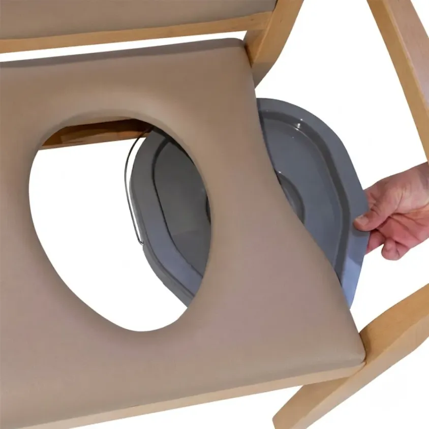 Chaise Garde-Robe Komod en Hêtre Massif – Confort & Hygiène