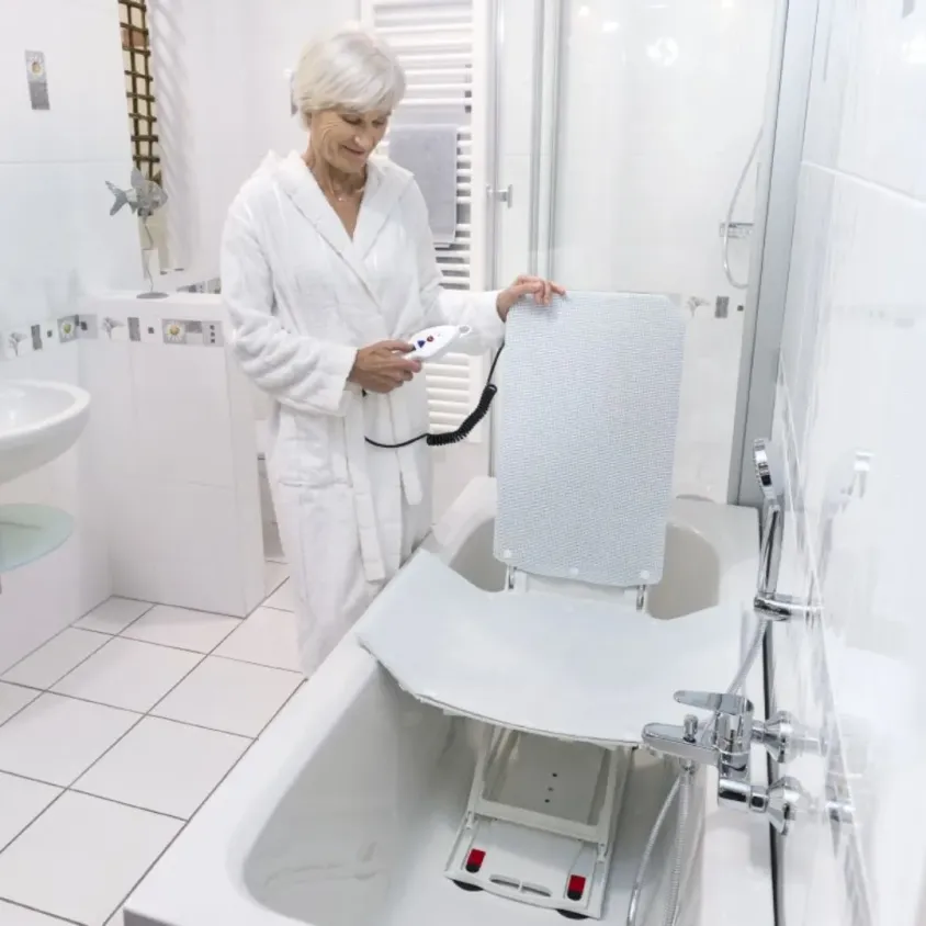 Élévateur de Bain Électrique Aquatec Orca Invacare