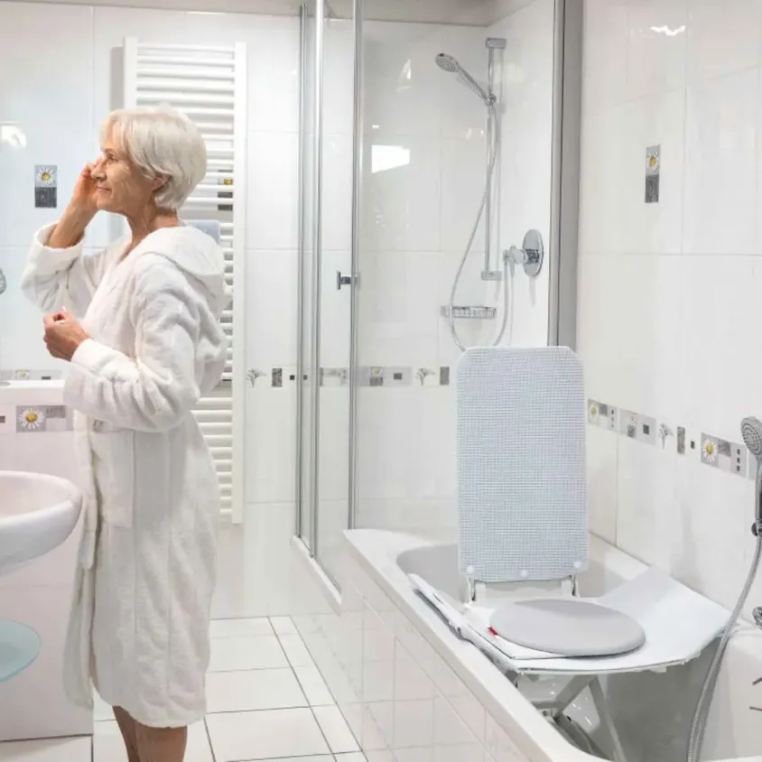Élévateur de Bain Électrique Aquatec Orca Invacare